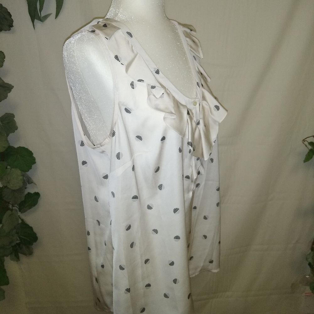 🌴Halogen Sleeveless Blouse🌴